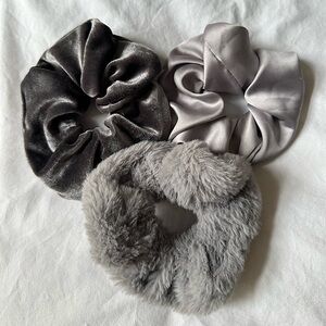 Cozy silver grey hair scrunchies (3)
